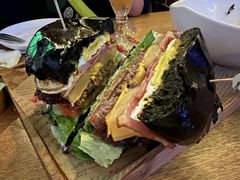 -味德西餐音乐酒吧 Wade's Bar&Grill
