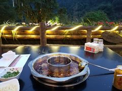 -楠柏弯休闲山庄(梨花溪店)