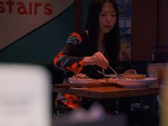 -Hooley's活利仕西餐厅(珠江新城店)