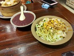 -峨嵋小镇·川菜(勒泰中心店)
