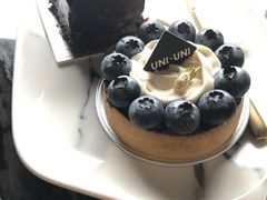 -UNI UNI(环亚凯瑟琳店)