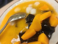 -佰搭果·广式茶餐厅(西华路店)