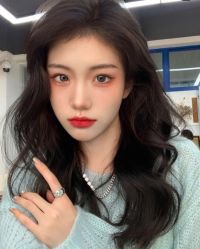 -东方美妍小鹏造型