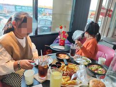 -必胜客(欧亚卖场店)