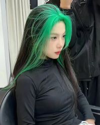 -丝语萱形象
