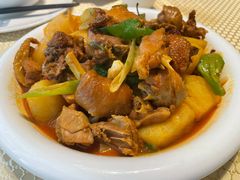 新疆大盘鸡-巴扎美食·新疆菜·西域歌舞表演餐厅(新疆大厦店)