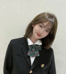 -变画·发型STUDIO