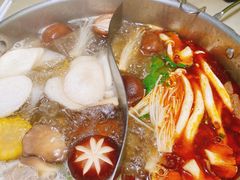 -左庭右院鲜牛肉火锅(浦江欢乐颂店)
