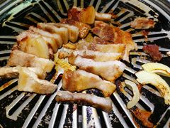 厚切五花肉-老炉家木炭烤肉(长江国际店)