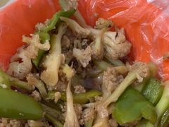 -咱家王新国把子肉(县东巷店)