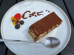 -Cotton's 棉花花园西餐厅(上海新华路店)