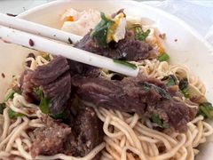 -阿阳牛腩腌面店