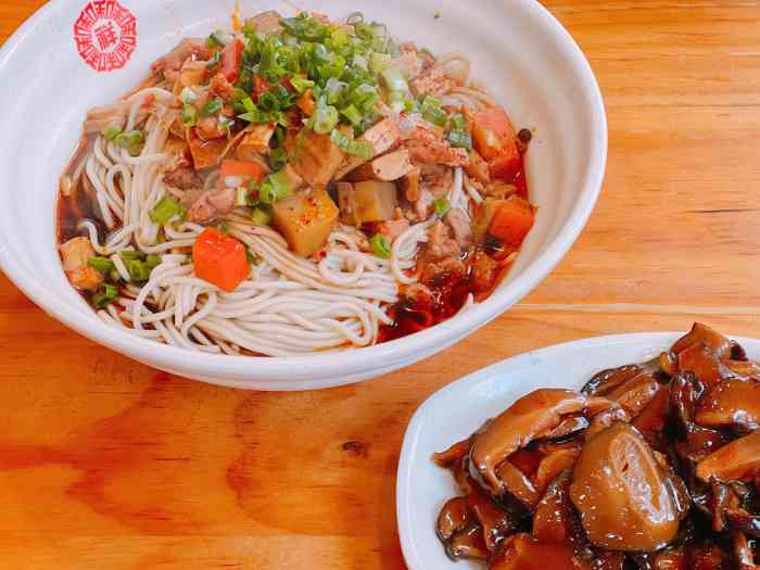 祥和面馆(定西路店)-"走到中山公园附近 因为没怎么吃饱 所以第.