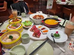 -蝴蝶里·粤菜·点心(滨江龙湖店)