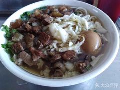 单碗加肉加鸡蛋-花溪王记牛肉粉(四季花溪商场店)