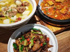 -九锅一堂酸菜鱼(万达广场店)