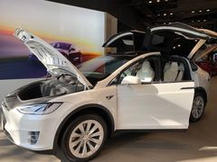 -TESLA 特斯拉(上海太古汇体验店)