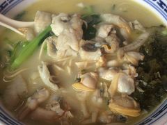 -明呈黄鱼面馆(斜土路店)