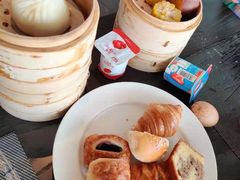 -蔚蓝阁餐厅·Brunch·牛排·威士忌·红酒