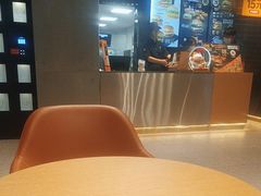 -麦当劳(南京路2店)