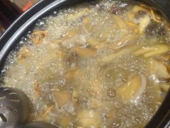-菌之家·专业纯野生菌火锅·特色炒菌