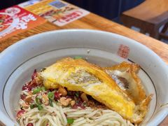 杂酱面-呼啦面馆·头牌豌杂面(爱琴海店)