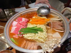 泡菜肥牛部队锅-春熙台韩国料理·章鱼肥牛(西丽店)