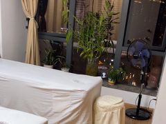 -佰推·肩颈腰·推拿理疗(湾悦城店)