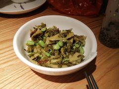 酸菜笋毛豆子-原製原味(普陀山磐龙店)