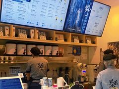 -霸王茶姬(泛海广场店)
