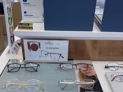 -无界眼镜MaxLess(南翔印象城店)