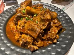 -谷丽羊肉串·新疆鲜货烧烤馆·清真·夜宵(长沙首店)
