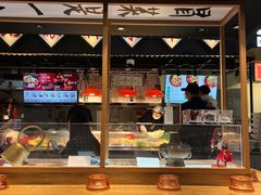 -成都你六姐·牛肉冒菜(上海环宇荟店)