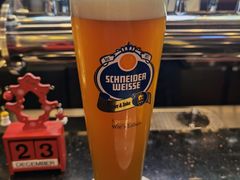 施耐德原味小麦啤酒-申德勒加油站西餐厅Schindlers Tankstelle(上海外滩店)