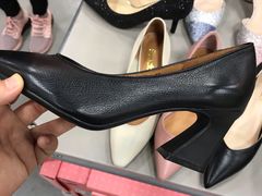 -上品折扣(回龙观店)