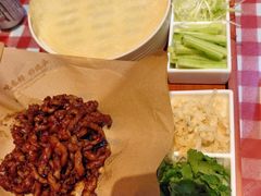 -老郑家东北春饼(龙悦居店)