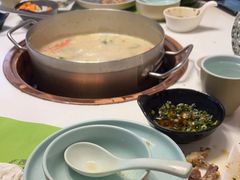 -洪氏嗨捞·猪肚鸡火锅(阳光天地店)