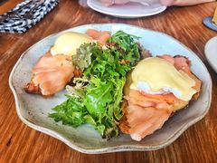 -ROAST coffee & eatery