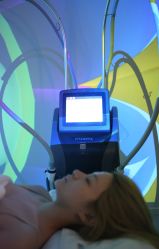 -海菲秀·飞顿牛奶光·LDM官方授权中心美轮美浣瓷感美肌