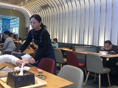 大堂-美颐美·鲍汁排骨饭(龙华百佳华店)