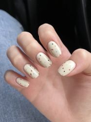 -馨米兰美甲美睫