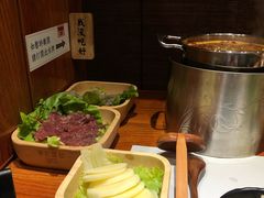 -独食火锅·半米屋台(直营总店)