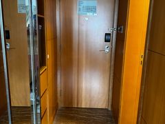 -珠海拱北口岸希尔顿欢朋酒店