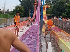 -欢乐水魔方水世界