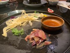 -泓0871臻选云南菜·味庄