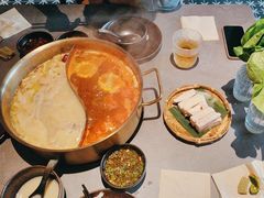 -罗勒家·养生火锅· Bistro(大望路店)