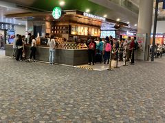-星巴克(浦东机场T2到达店)