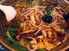 -桥香园云南过桥米线(金马碧鸡店)