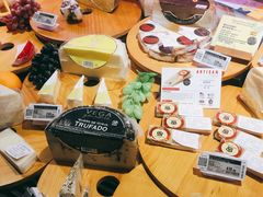 -blt精品超市(高德置地冬广场店)