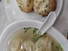 -老西白点心店